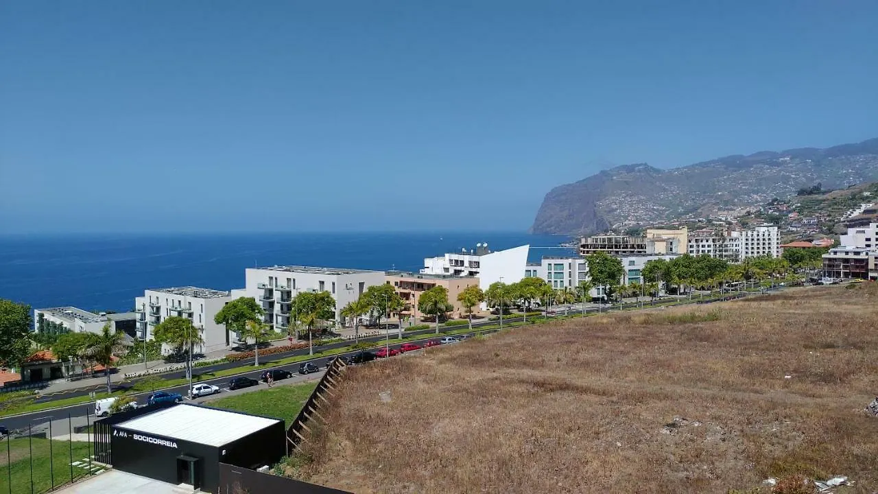 Forum Madeira Ajuda Apartment Funchal  Funchal (Madeira)